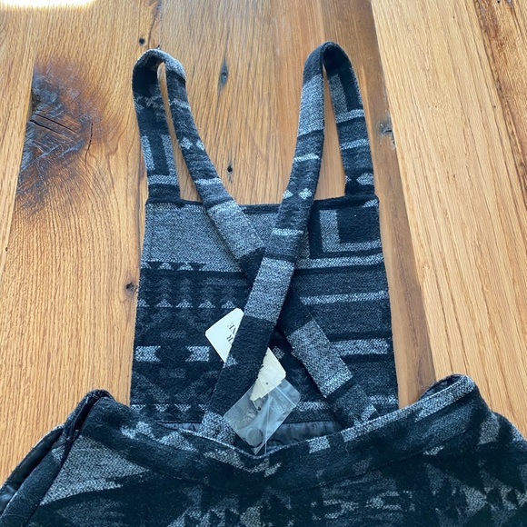 Black and Gray Overalls Dress - Picture 6 of 10